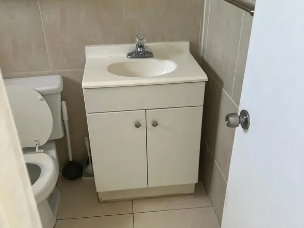 1063 NW 3rd St #1, Miami, FL 33128