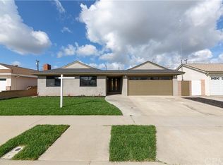 14401 Chateau Ln, Huntington Beach, CA 92647