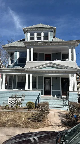 31 Blake St #2 Photo 1