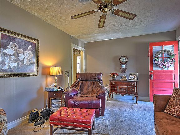 5th image of 2833 Ashley St