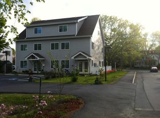 1 Summer Ct #B, Hanover, NH 03755