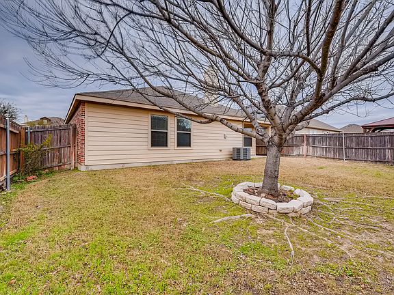2nd image of 6308 Chalk Hollow Dr
