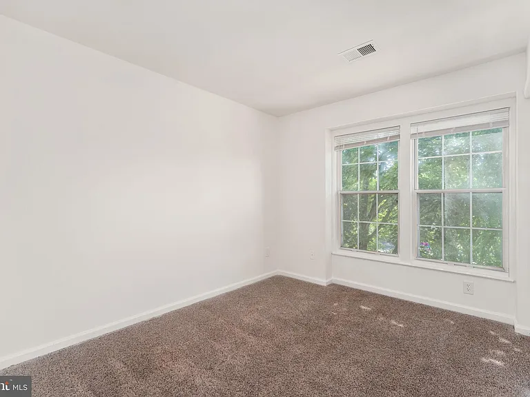 6219 Bella Dr — Photo 26