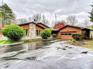 642 Holt Rd, Webster, NY 14580