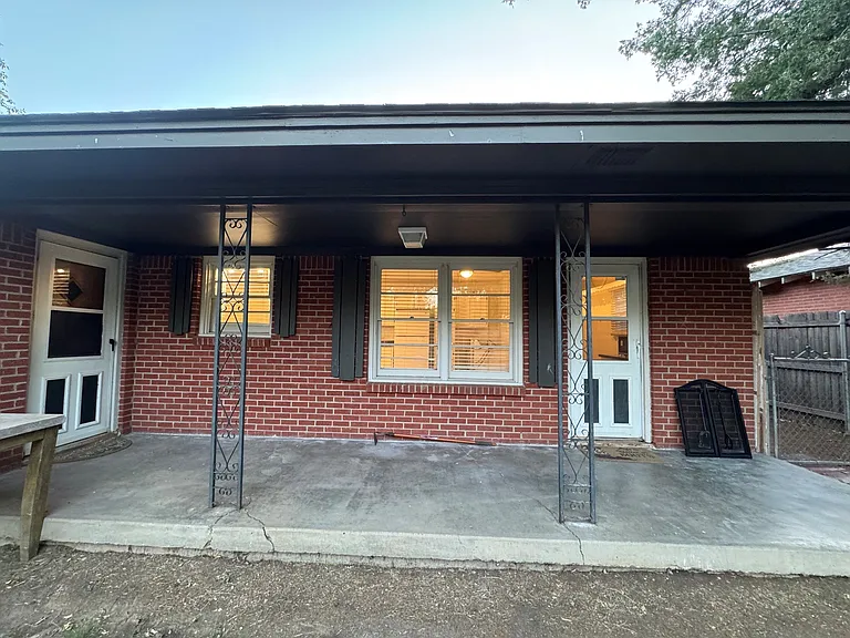East covered patio is aprox 24'x6'