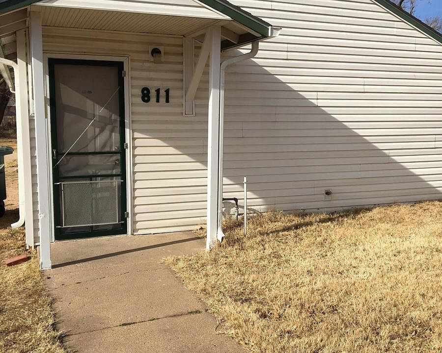 1st image of 811 9th Ave