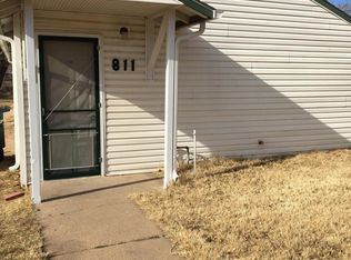 811 9th Ave, Dodge City, KS 67801