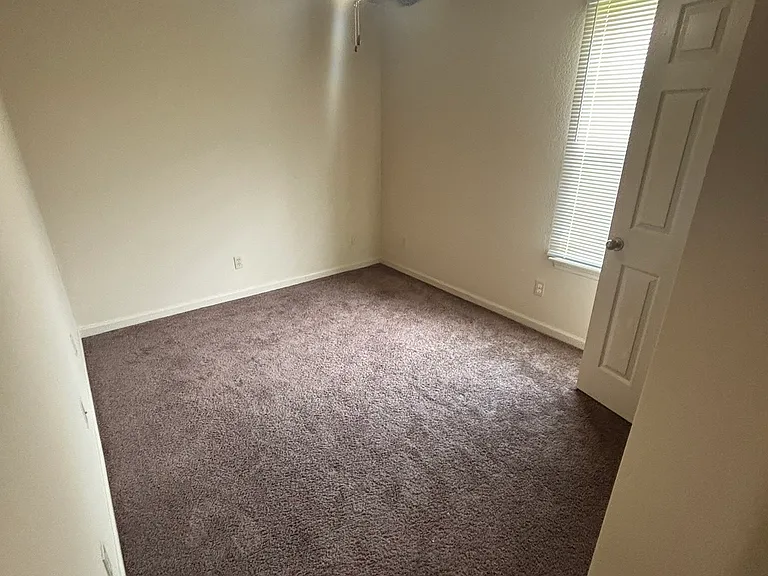 3104 Cloverridge Cv — Photo 18