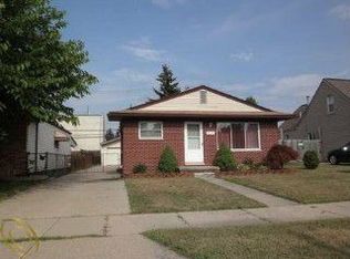 8334 Fremont St, Westland, MI 48185