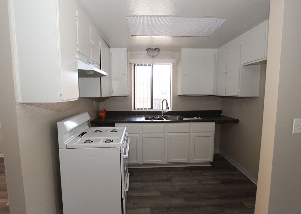 1st image of 706 W 1st Avenue # Fl 2nd