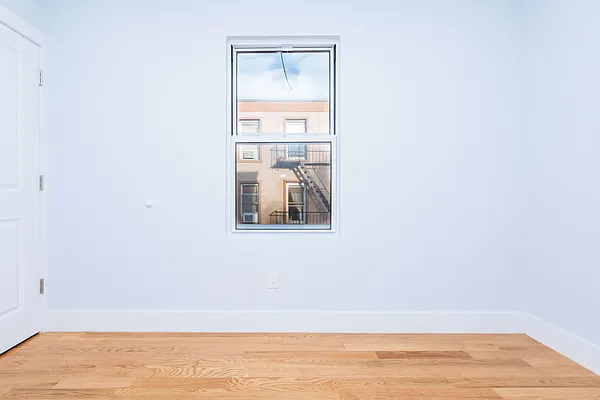 Rented by Nooklyn NYC LLC | media 41