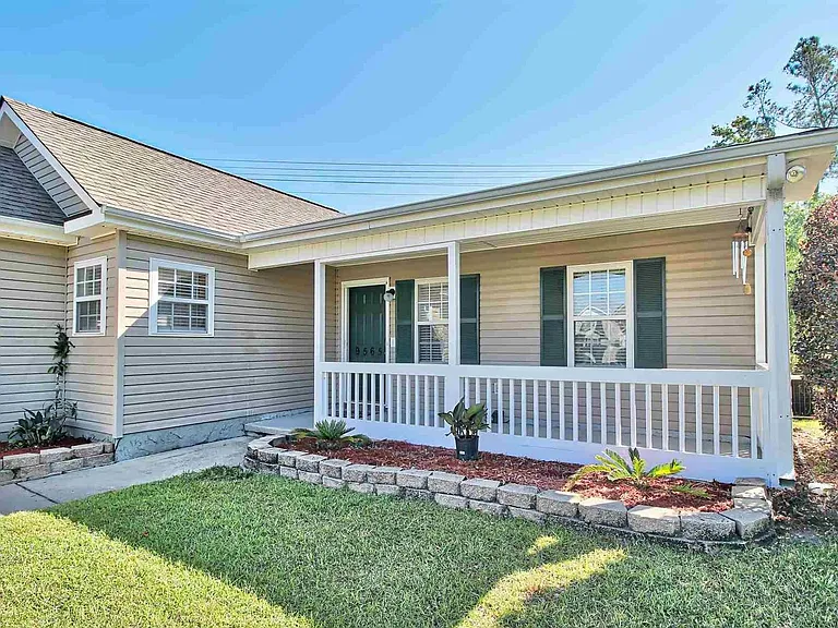 9565 Sullivan Dr — Photo 3