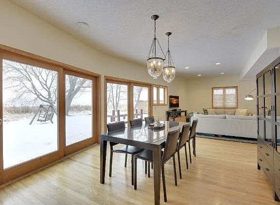 4th image of 3415 E Lake Street
