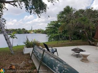 14850 Lewis Rd, Miami Lakes, FL 33014