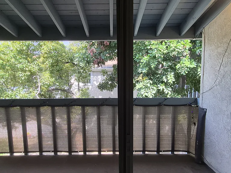 2673 Milton Ave #12 — Photo 30