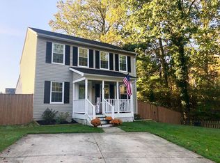 13 Tisbury Ct, Baltimore, MD 21236