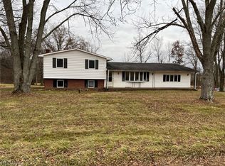 25727 Hartley Rd, Beloit, OH 44609