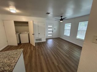 1118 E Brookswood Ave #A, Austin, TX 78721