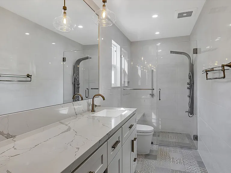 821 Figwood Ct — Photo 28