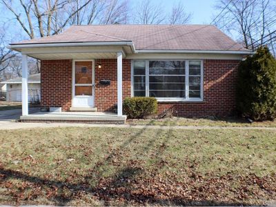 23300 Elaine St, Saint Clair Shores, MI, 48080
