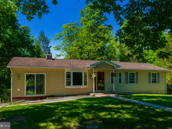 148 Signal Hill Ln, Harpers Ferry, WV 25425