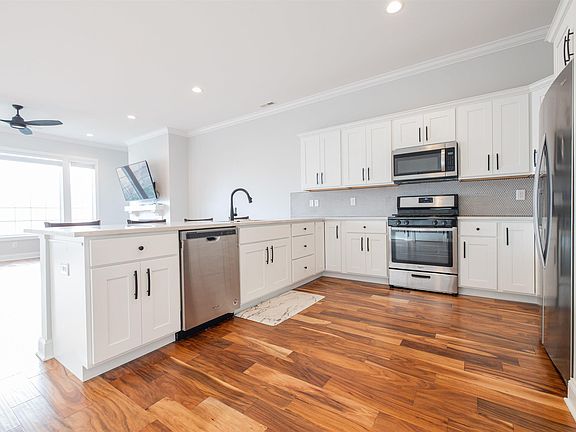 4th image of 3246 Mallard Cir