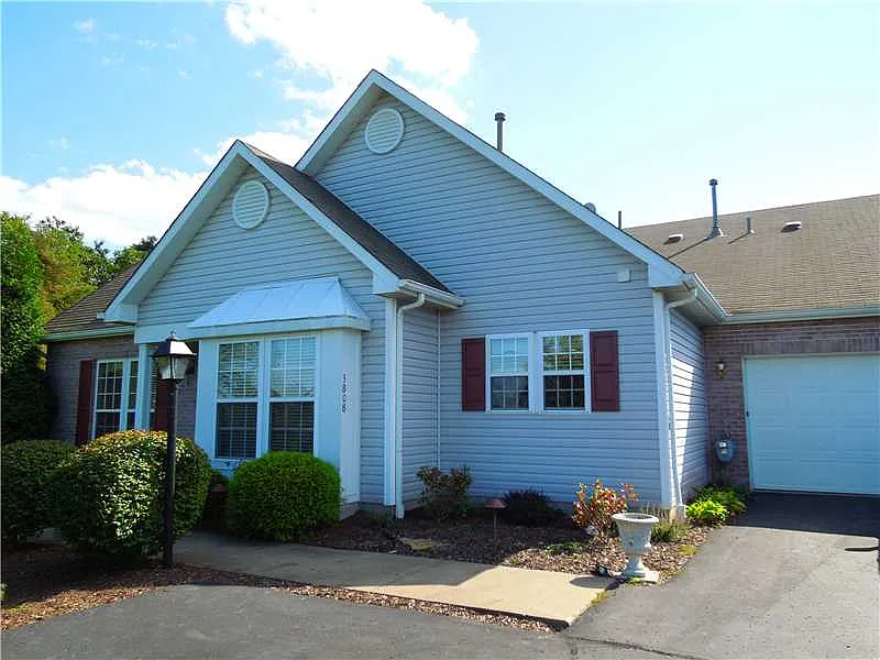 3808 Warwick Ct photo 1