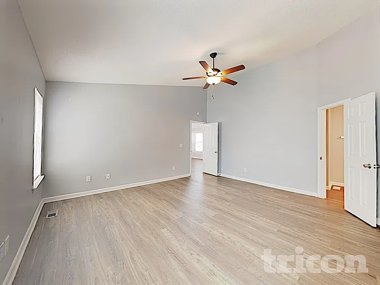 38 Coachmen Ct — Photo 24