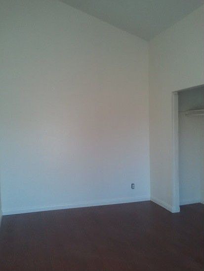1st image of 1227 E Pasadena St