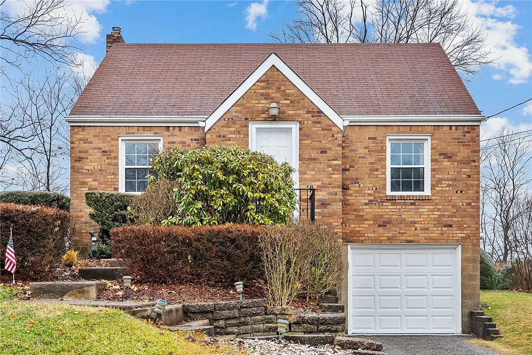 144 Lily Dr photo 1