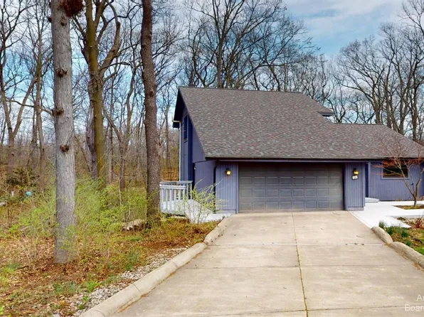 1280 Sunset Rd, Ann Arbor, MI 48103