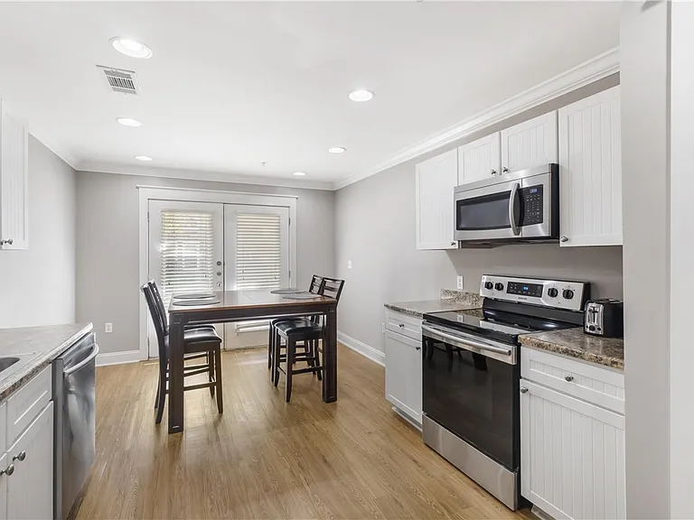 1725 Harvey Mitchell Pkwy S #1313 — Photo 5