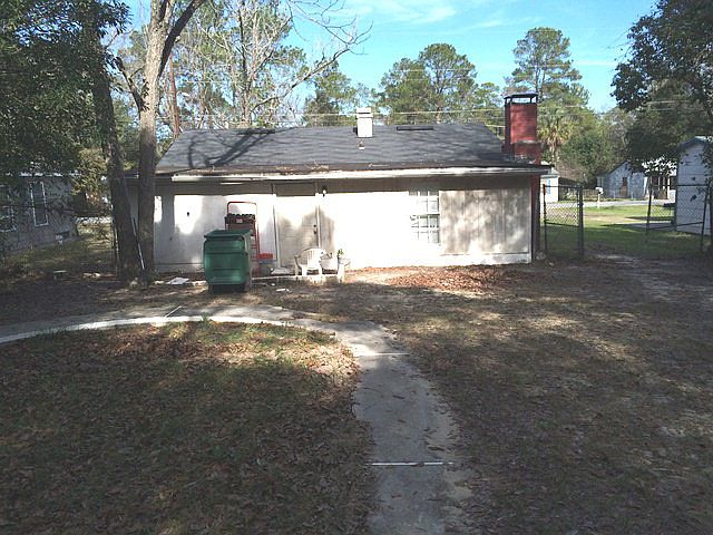 2nd image of 803 E Brookwood Dr