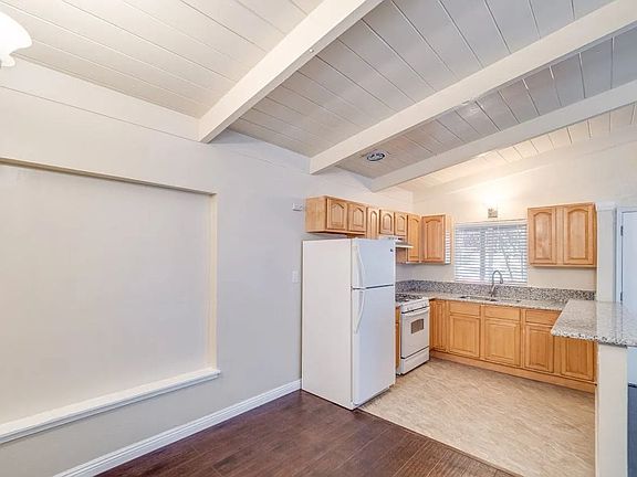 4th image of 4360 Custis Ave