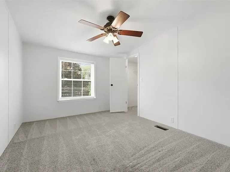 120 Orange Aly — Photo 19