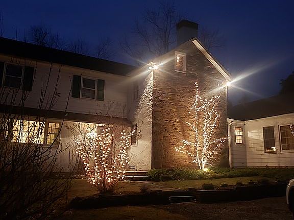 Center: Original stone 
 