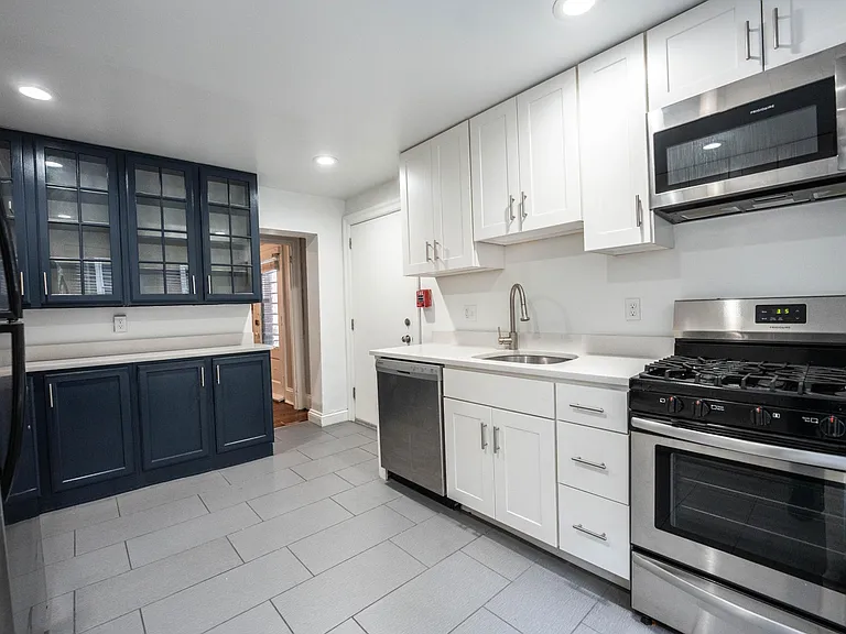 1809 Spruce St #3R — Photo 5