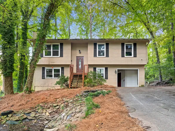 571 Tate Creek Ct NW, Acworth, GA 30102