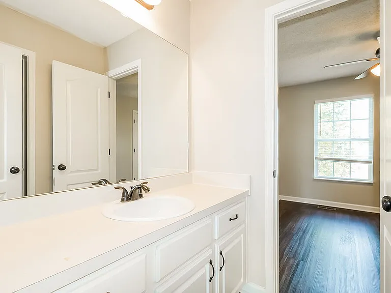 804 Cainbrook Ct — Photo 16