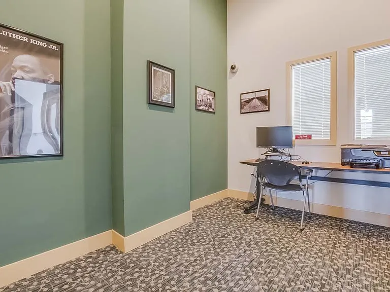 2707 N Martin Luther King Dr #2707 — Photo 14