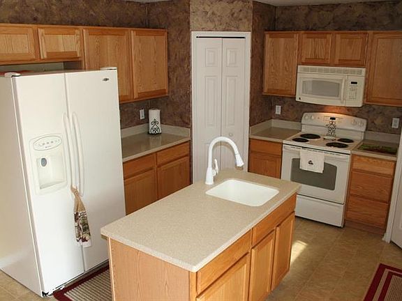 5th image of 2781 Snapdragon Dr NW