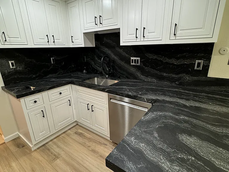 552 Toyon Ave #4 — Photo 2