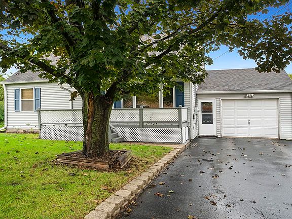 2nd image of 9207 Baldwin Dr