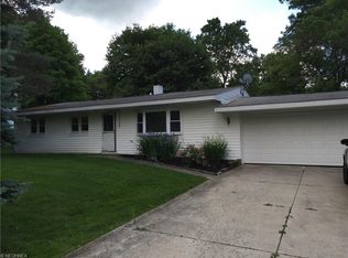 12836 Heath Rd, Chesterland, OH 44026