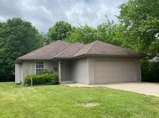 1315 N Wabash Ave, Springfield, MO 65802