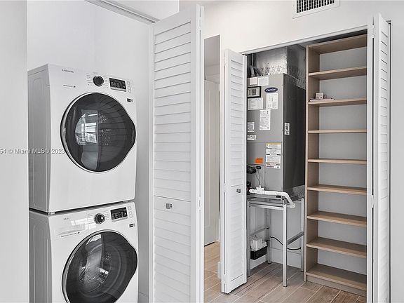 5th image of 3 Island Ave APT 5B