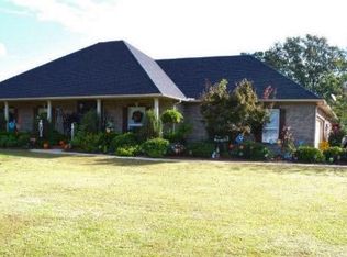 115 Cobble Stone Dr, Caledonia, MS 39740
