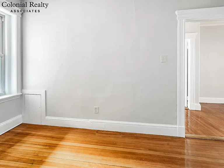 10 Strathmore Rd #22 — Photo 33