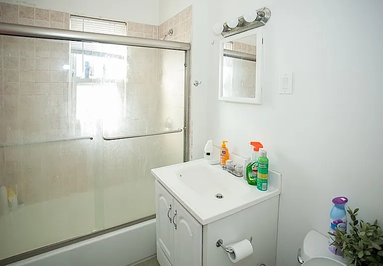 32 Hawthorne St #U2 — Photo 5