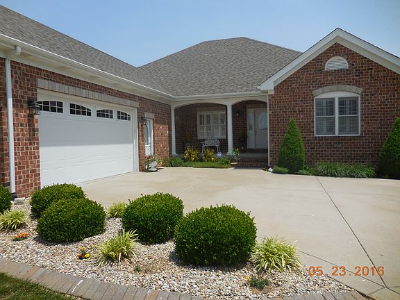 Close-up of Front View